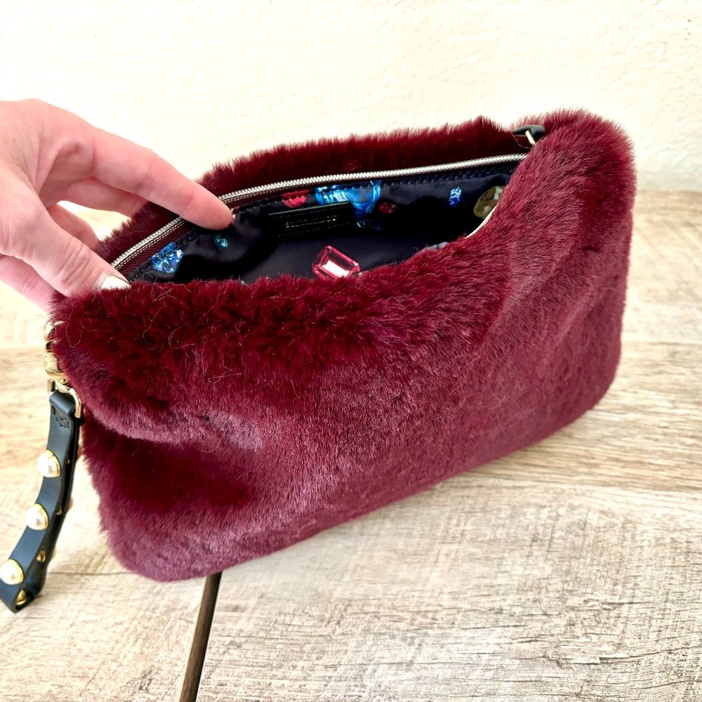 Maven Wristlet (NWOT)